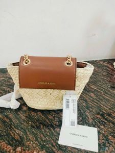 charles keith brand new bag with tag nd dust cover