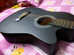 Guitar With Bag And Extra String