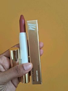 Myglamm Perfect Curves Lip Crayon Biscotti