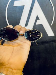Stylish Silver Frame Sunglasses