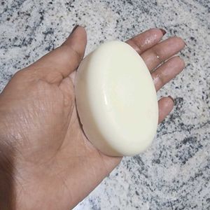 Urad Dal &amp; Rice Skin Lightening Soap (Pack Of 3)