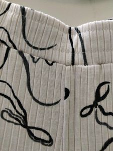Patterned Casual Pants