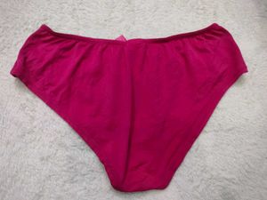 Pink Lace Detail 💚Panties