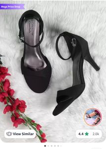 Monrow Essentials Black Heels - Brand New