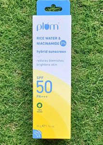 Plum Rice Water & Niacinamide 2% Hybrid Sunscreen