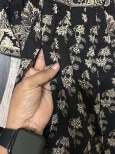 Kurti +pank Black Floral