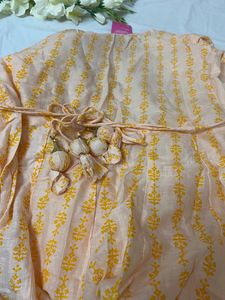 Beautiful Frock Type Kurti With Pink Shade 🌺🦩🎟️🩰