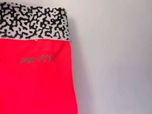 Nike drifit bright pink gym workout leggings