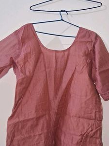 Embroidered Pink Kurta
