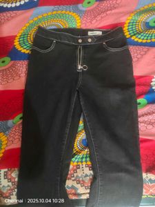 Black Flared(Bootcut)Jeans with Zipper Detail