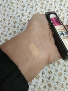 Maybelline Instant Age Rewind Concealer 130 Medium