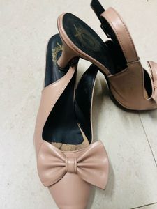 Pointed Heel