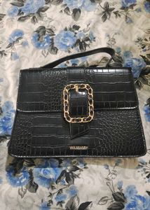 Van Huesen Satchel