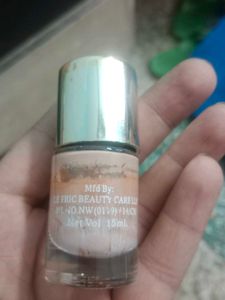 RED ⁴ SHINE N STYLE NAIL POLISH