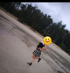 Stylish Top &amp; Skirt With Neck Chain.