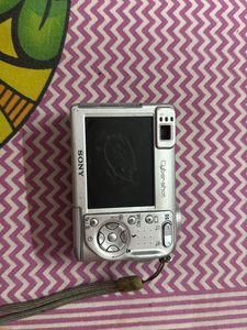 Collectibles -Dead Phones