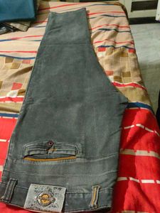 Stylish Grey Jeans