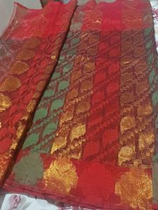 Maroon Saree With Stiched Blouse