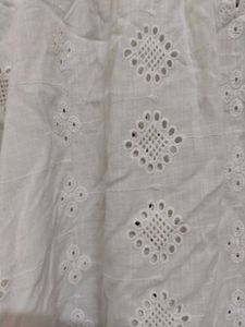 COTTONWORLD Broderie Anglaise Lenin Top.