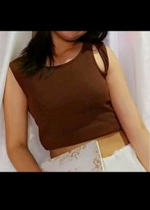Basic Sleveless Top