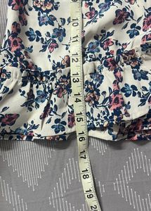 summery y2k skirt