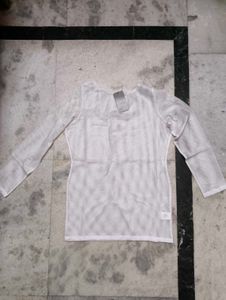 New White Mesh Long Sleeve Top(Bargainable)