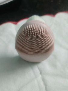 Facial Cleaning Brush