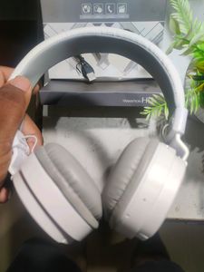 Premium Quality Bluetooth headphones 🎧🔥