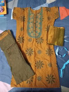 Embroidered Kurta Set