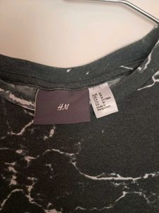 H&amp;M Tie Die Tee