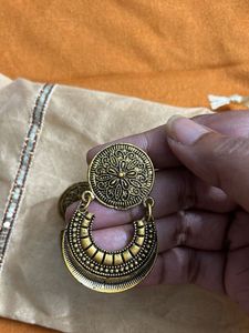 Golden Jhumka