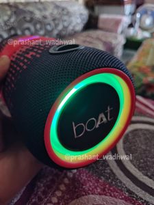 Boat Stone 1200F  Bluetooth Speaker
