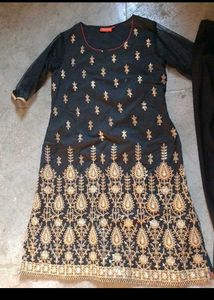Black &amp; Gold Embroidered Kurti