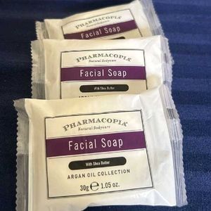 5 Shaving Kit OR Soap Oor Slippers