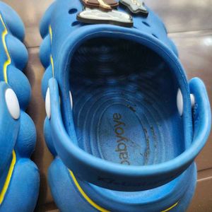Cute Blue Clogs size EU 21