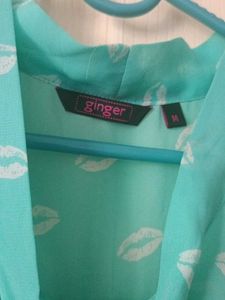 Cute Aqua Lip Print Top