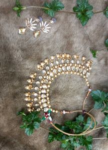 Kundan Necklace Set with Earrings