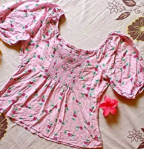 Cute floral Top🌷