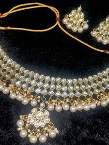 Beautiful Kundan jewellery Set