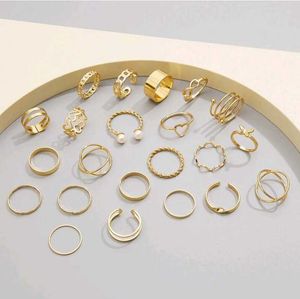 Gold Ring Set - 20 Pieces