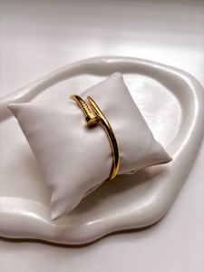 Nail Bracelet Golden Anti-tarnish✨