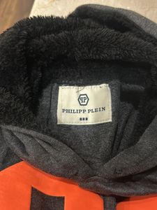 Sweats &amp; Hoodie (men &amp; Women) Fur Cap