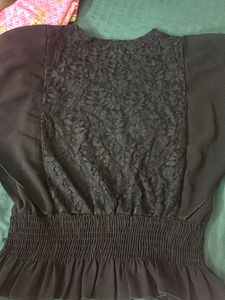 Black Flowy Style Top Sleeves