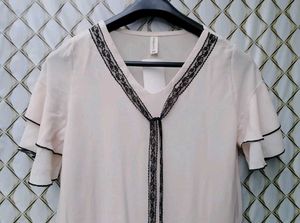 New With Tag Korean Cute Premium Top