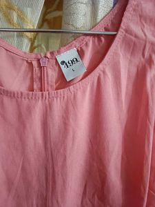 4 Tops For Women