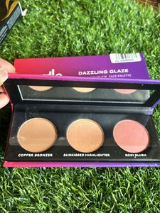 PURPLE DAZZLING GLAZE ULTRA COMPLETE FACE PALETTE
