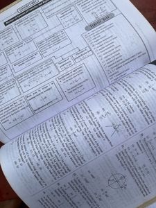 MTG Phyics Complete Neet Guide