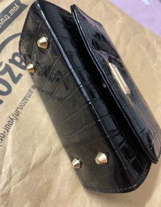 Trendy Pinteresty Slingbag For Women
