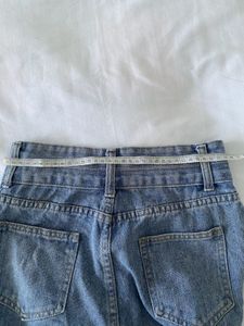 Wide Leg High Waisted Jeans