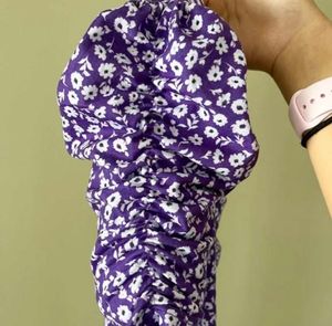 🎁Buy One Get 1 Free 🎁H&amp;M Floral Midi Dre
